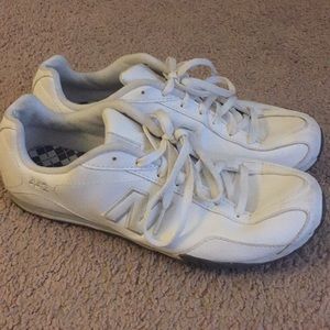 New balance running shoes